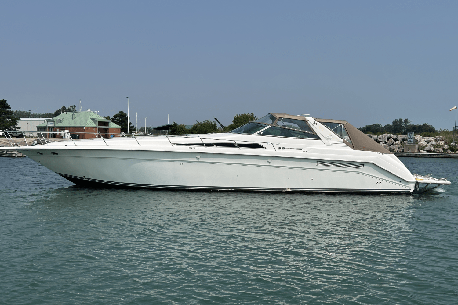 Slide: The Image of Sea Ray 50 1992 - 2