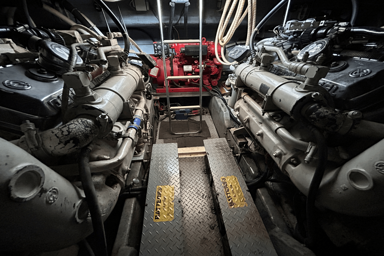 Slide: The Image of Sea Ray 50 1992 - 29