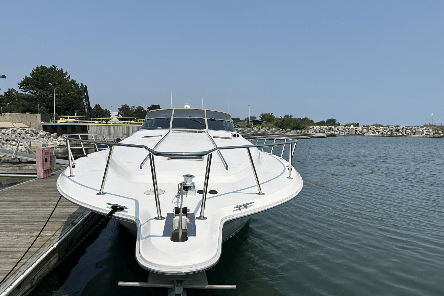 Slide: The Image of Sea Ray 50 1992 - 32