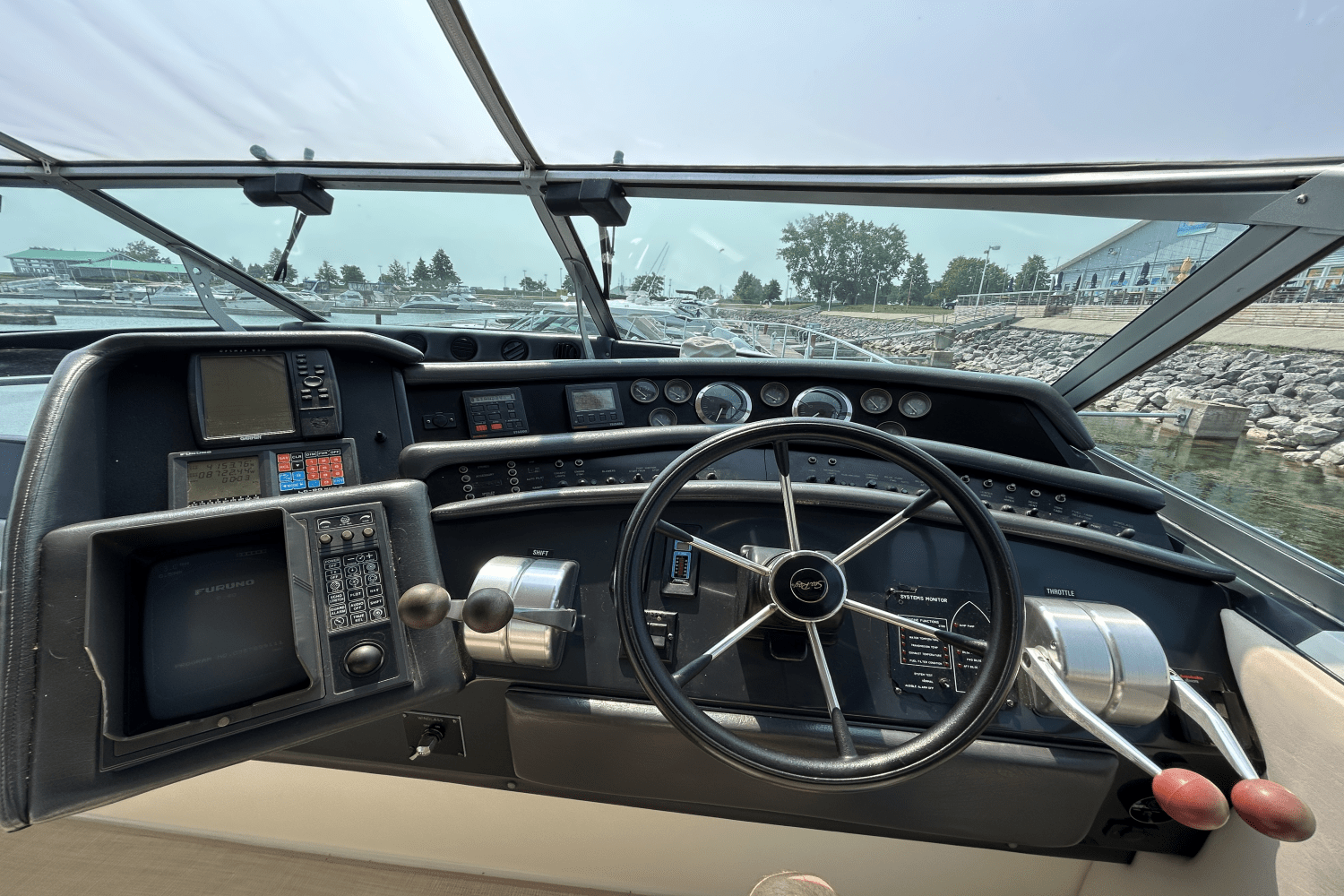 Slide: The Image of Sea Ray 50 1992 - 9