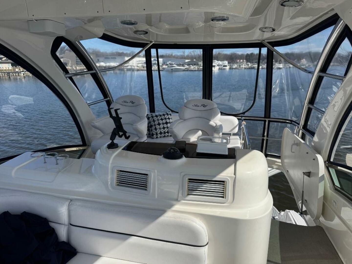 Slide: The Image of Sea Ray 500 Sedan Bridge 2005 - 5231557