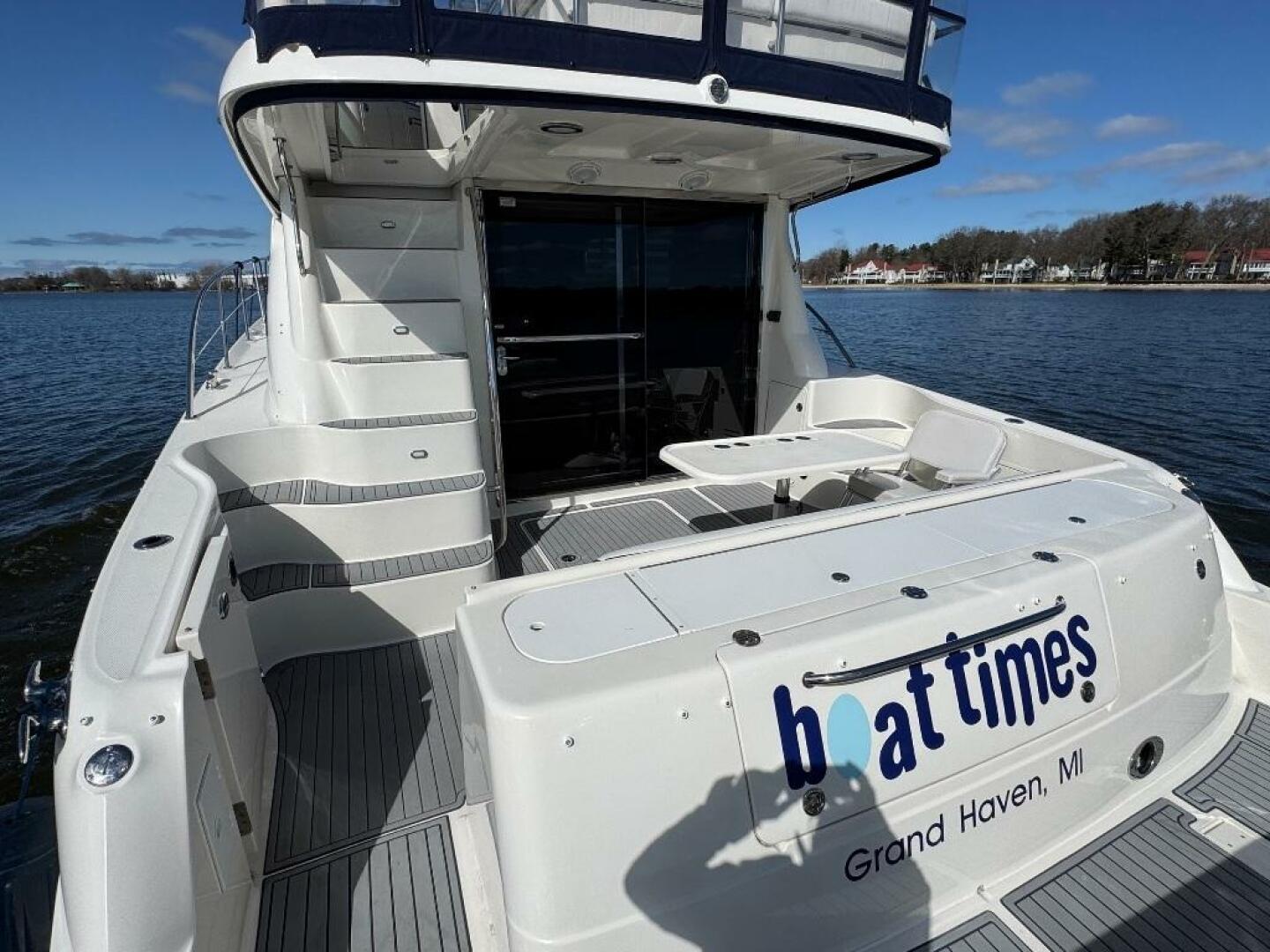 Slide: The Image of Sea Ray 500 Sedan Bridge 2005 - 5231559