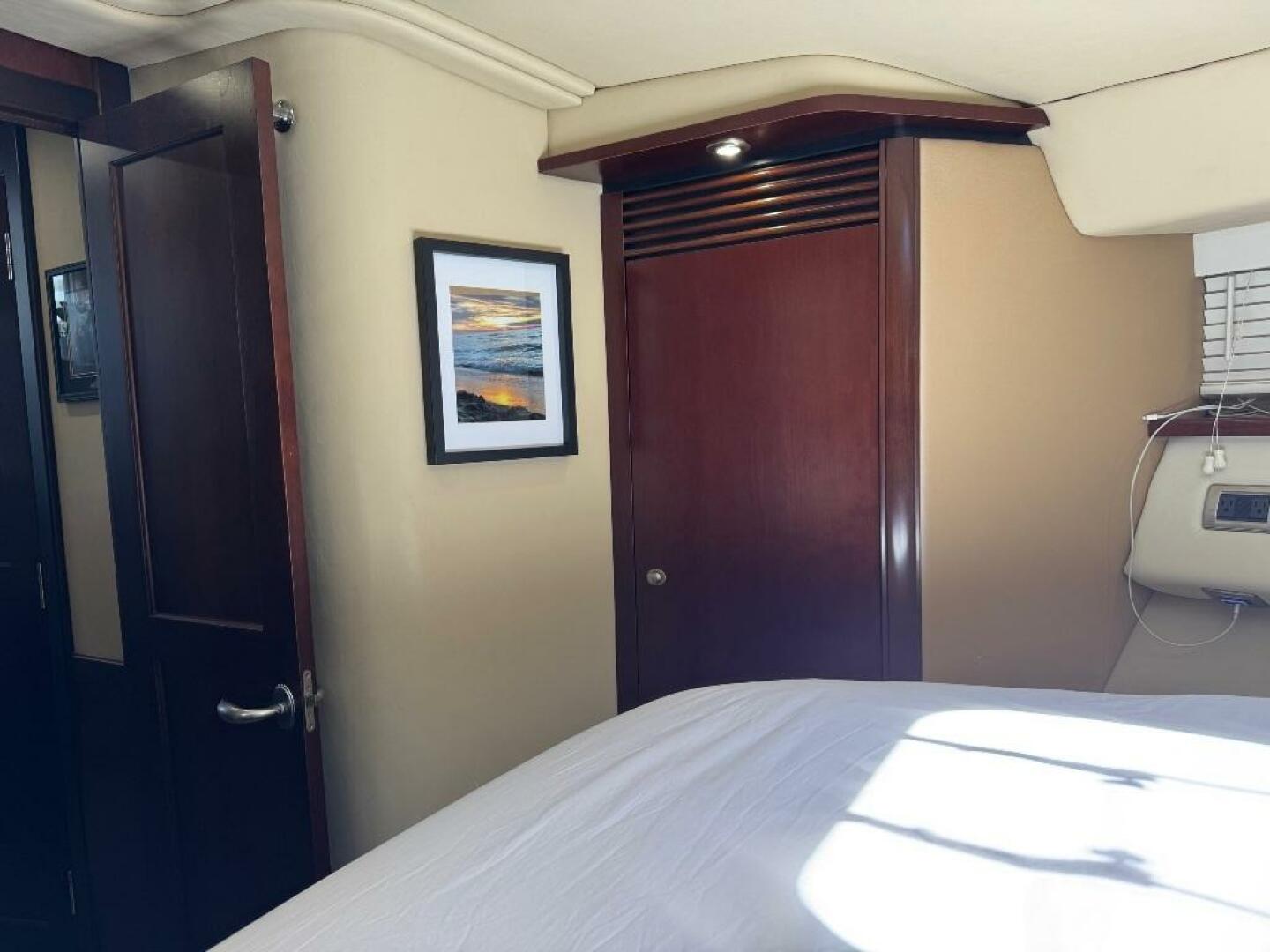 Slide: The Image of Sea Ray 500 Sedan Bridge 2005 - 5231582