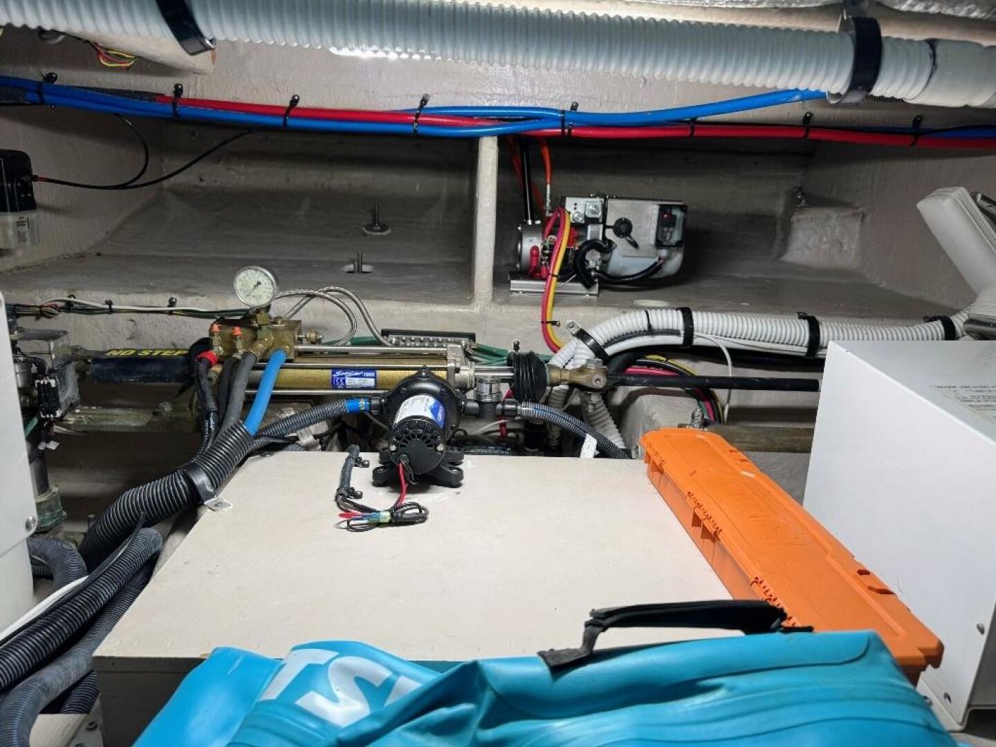 Slide: The Image of Sea Ray 500 Sedan Bridge 2005 - 5231591