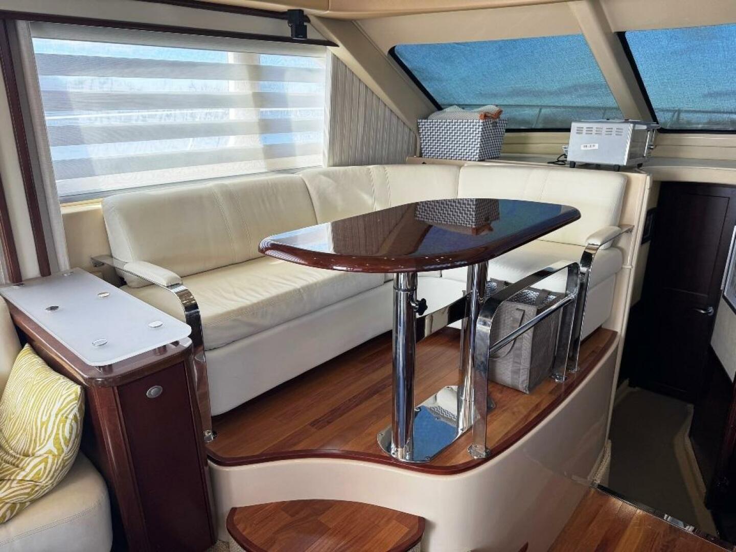 Slide: The Image of Sea Ray 500 Sedan Bridge 2005 - 5231596