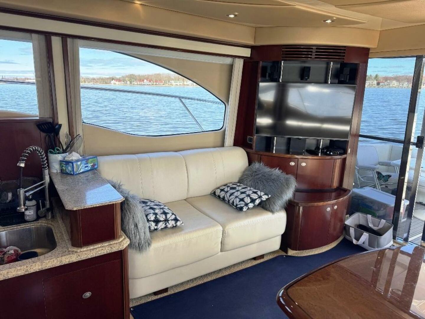 Slide: The Image of Sea Ray 500 Sedan Bridge 2005 - 5231597