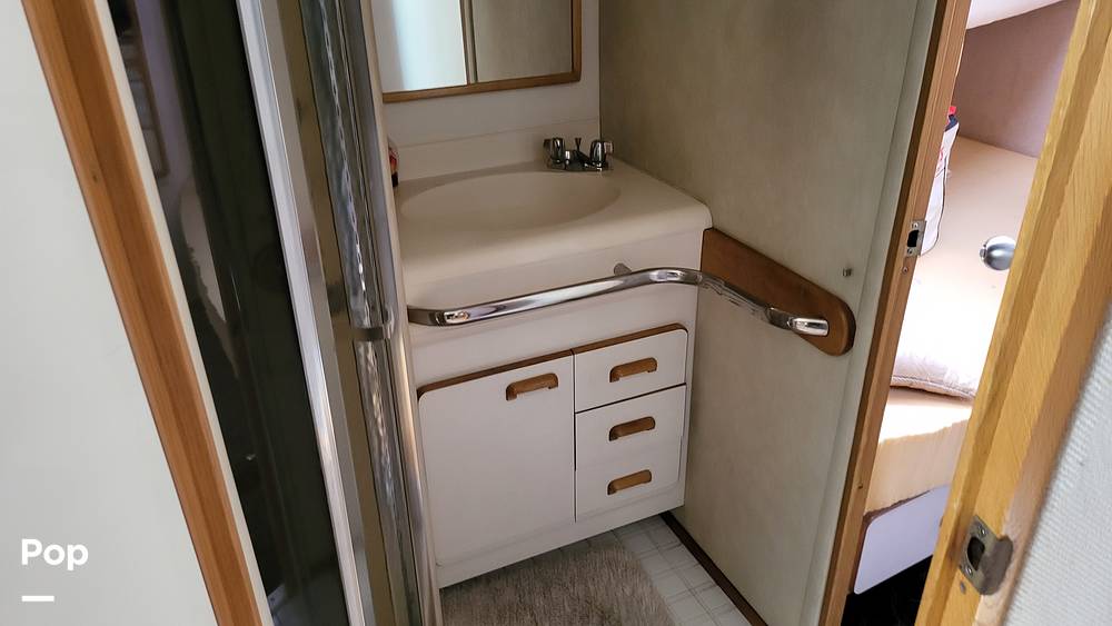 Slide: The Image of Head Sink - 10766285
