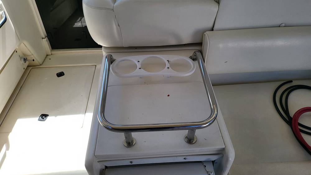 Slide: The Image of Drink Holders - 10766099