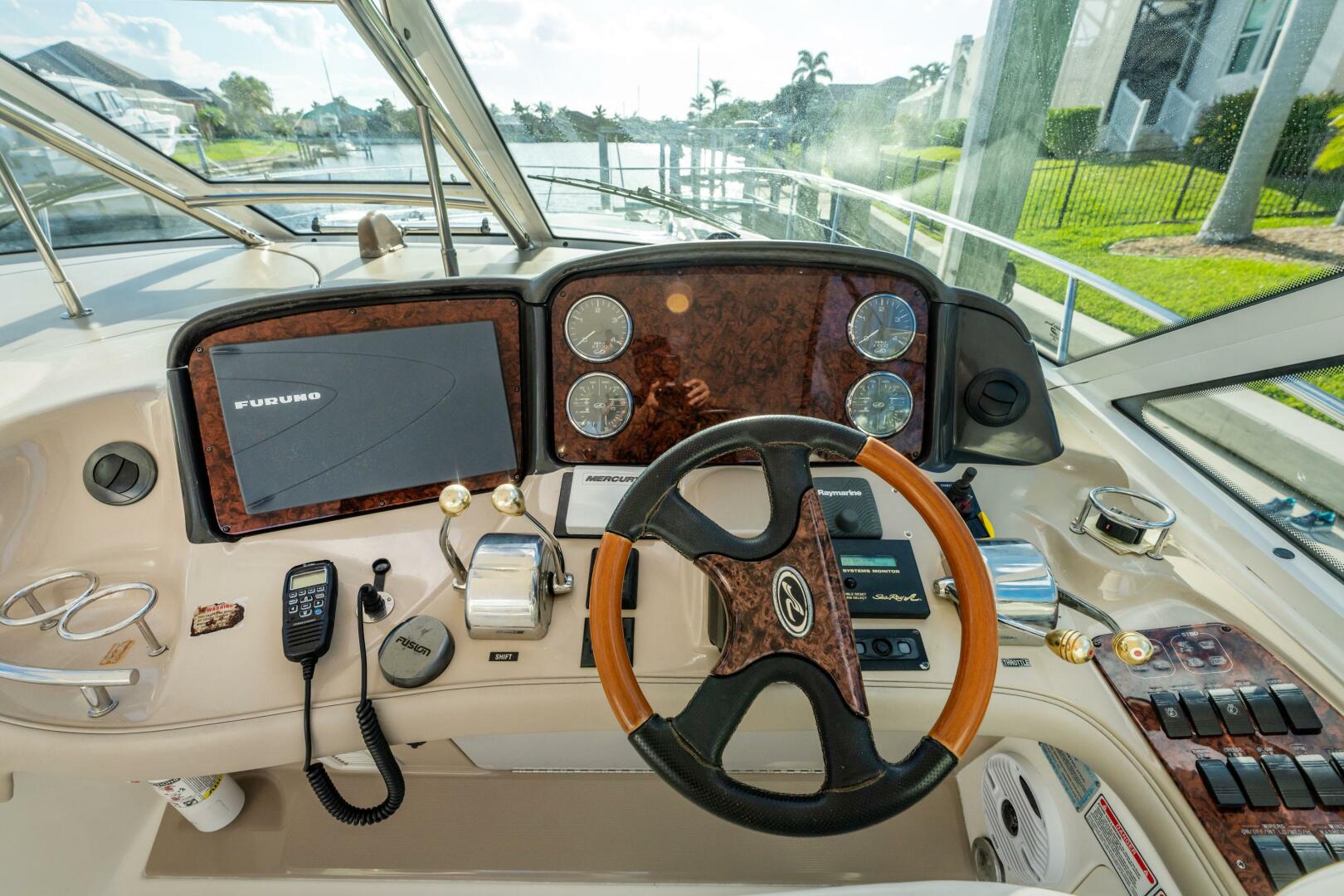 Slide: The Image of Sea Ray 500 Sundancer 2004 - 5155038