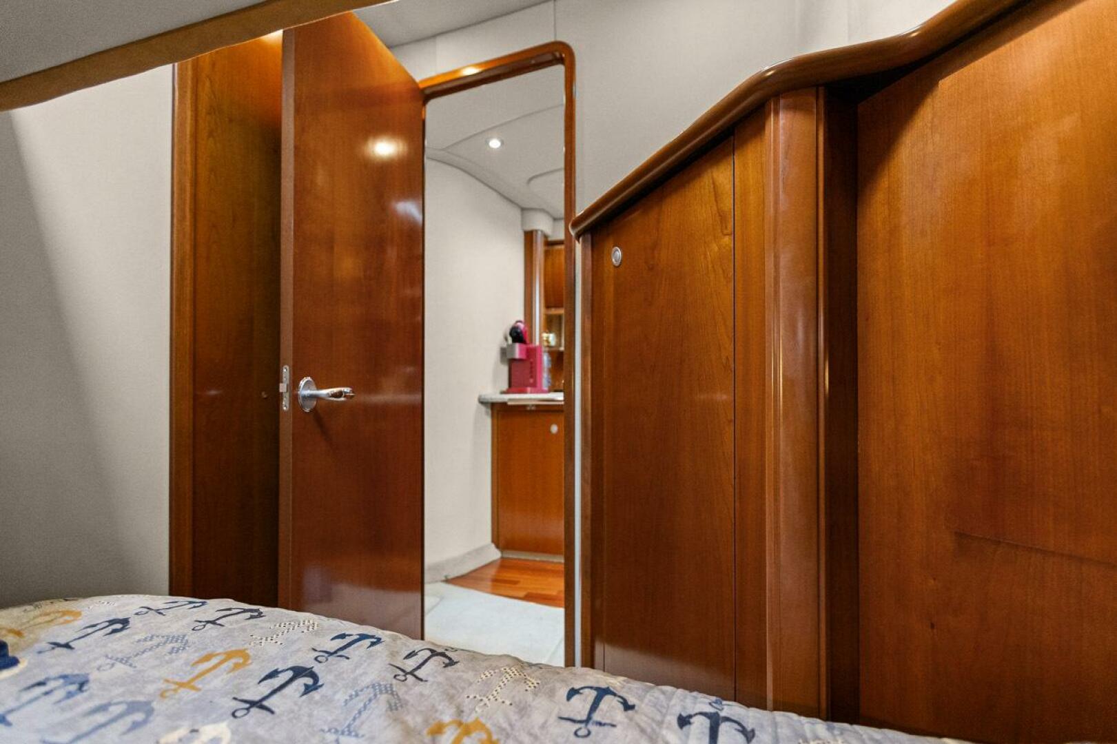 Slide: The Image of Sea Ray 500 Sundancer 2005 - 4678687