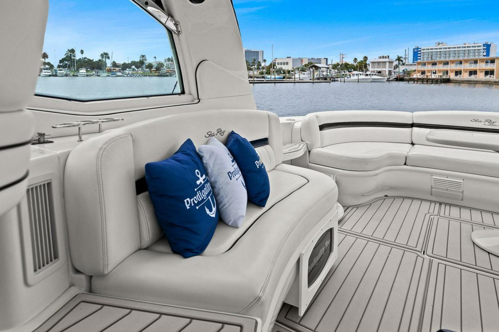 Slide: The Image of Sea Ray 500 Sundancer 2005 - 4678756