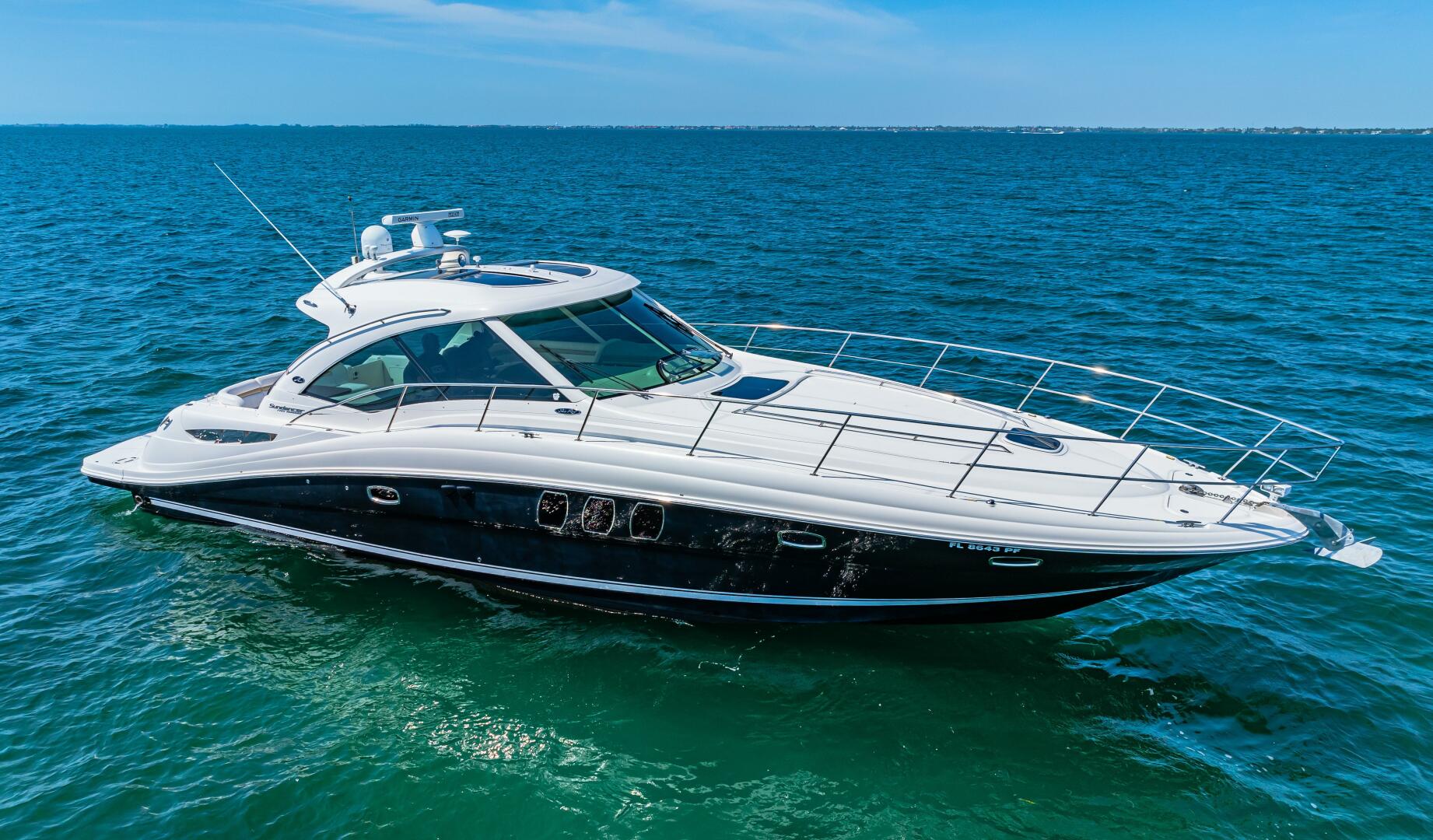 Slide: The Image of Sea Ray 500 Sundancer 2010 - 4332195