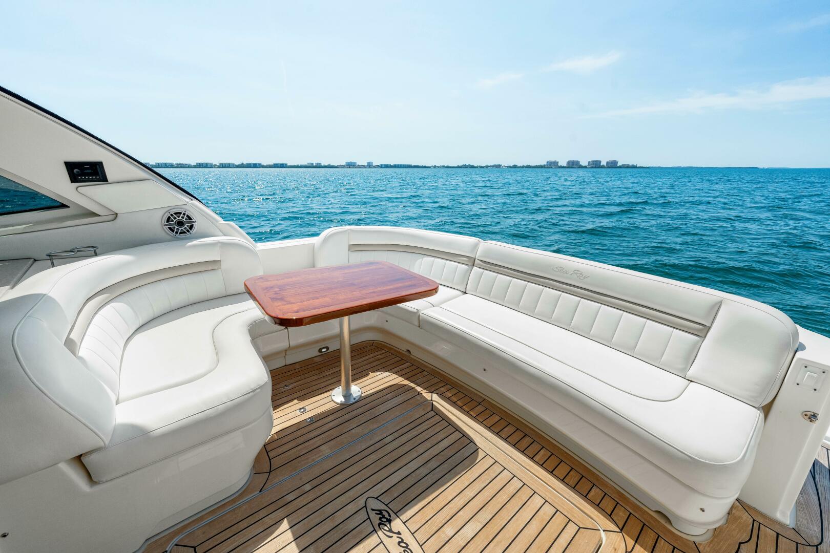 Slide: The Image of Sea Ray 500 Sundancer 2010 - 4332253