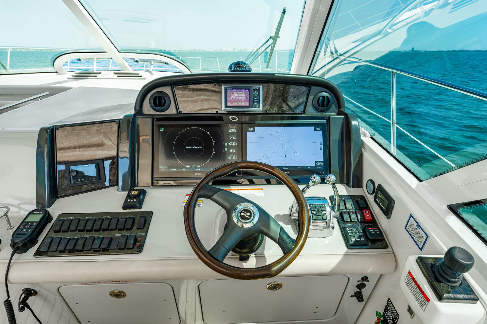 Slide: The Image of Sea Ray 500 Sundancer 2010 - 4332283