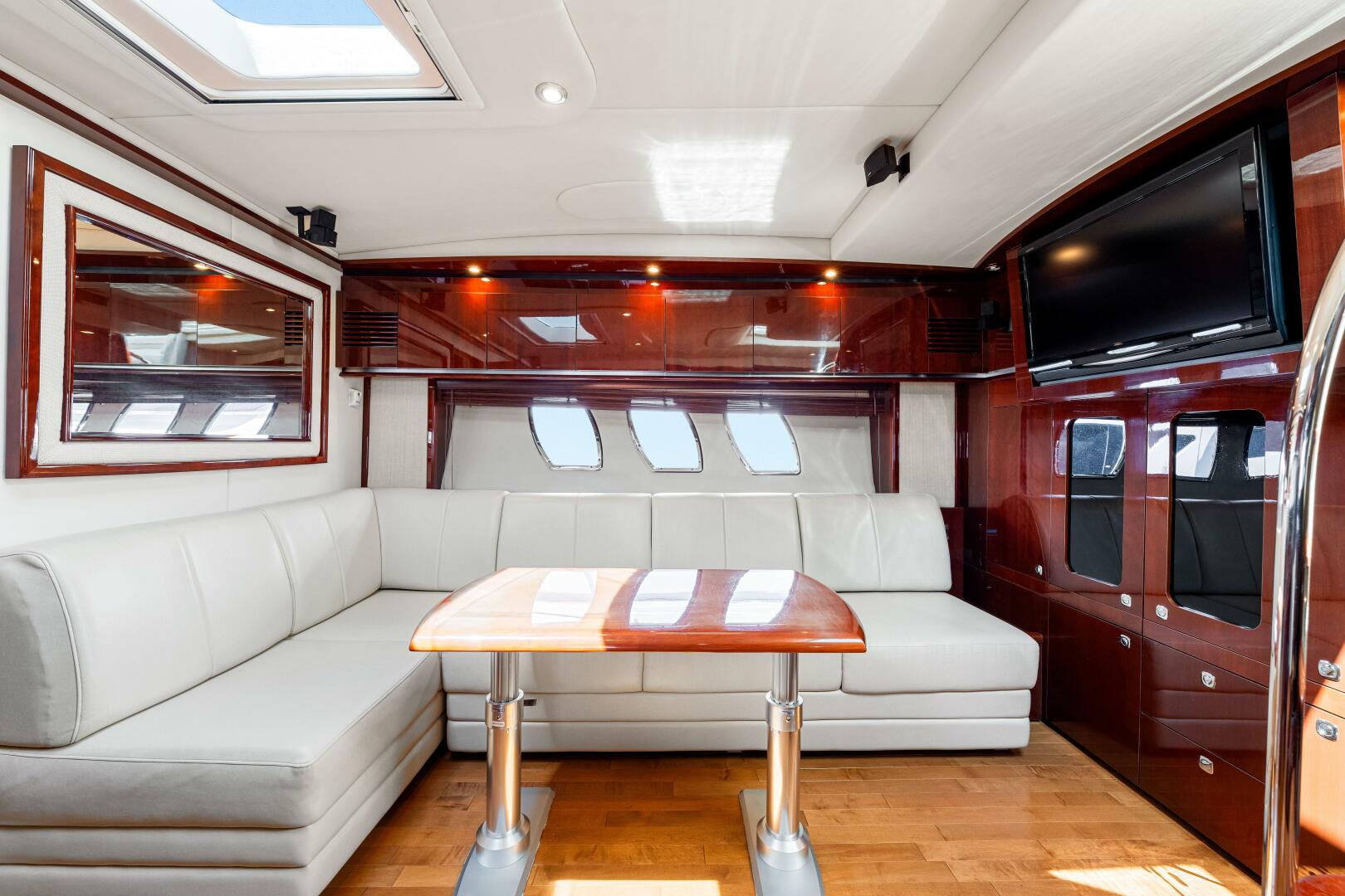 Slide: The Image of Sea Ray 500 Sundancer 2010 - 4332323