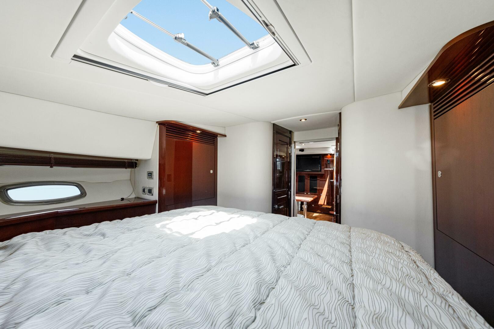 Slide: The Image of Sea Ray 500 Sundancer 2010 - 4332343