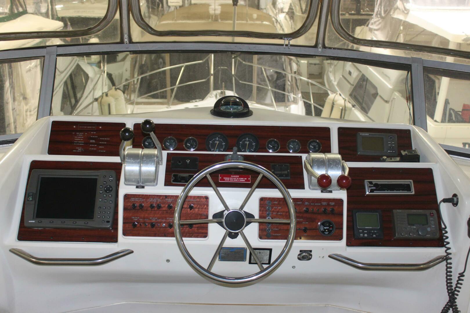 Slide: The Image of Sea Ray 50 Sedan Bridge 1990 - 4430764
