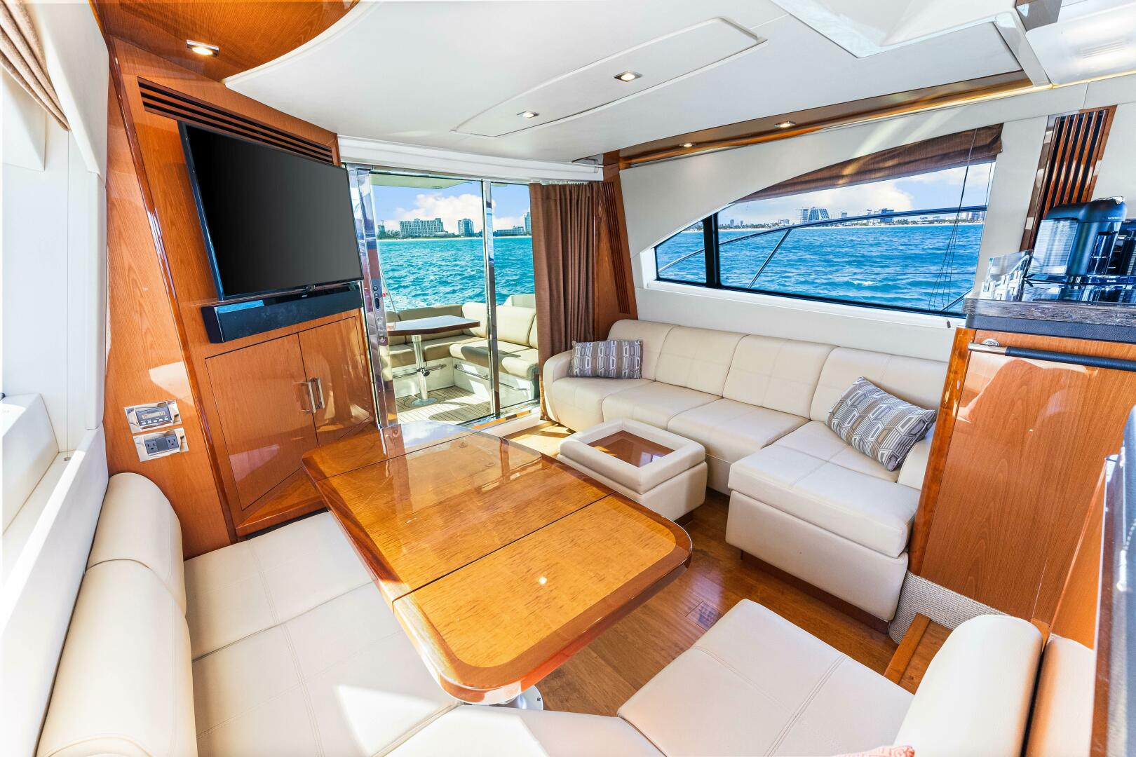 Slide: The Image of Sea Ray 510 Fly 2016 - 4102320