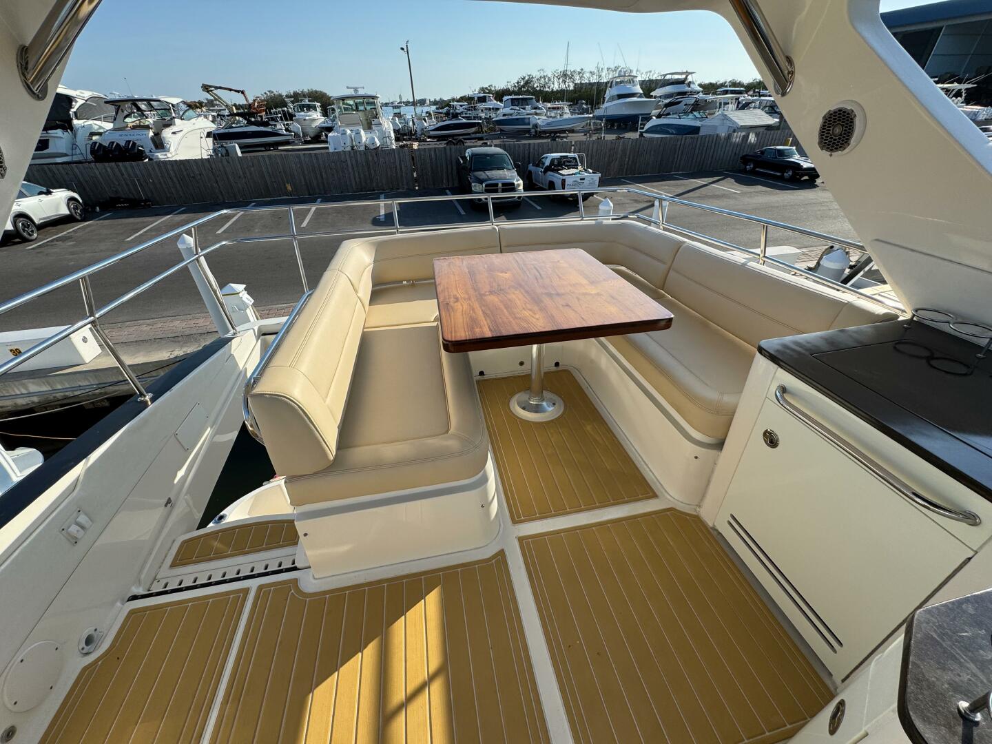 Slide: The Image of Sea Ray 510 Fly 2016 - 5184492