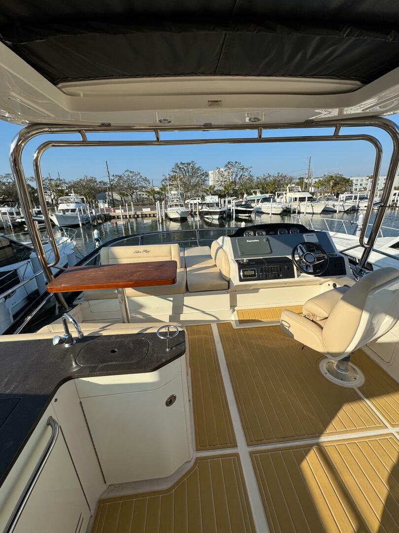 Slide: The Image of Sea Ray 510 Fly 2016 - 5184494