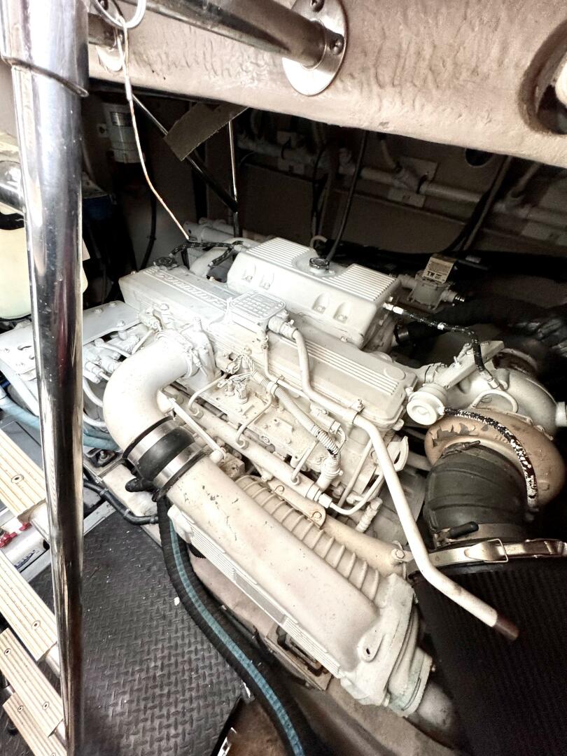 Slide: The Image of Sea Ray 510 Fly 2016 - 5184500