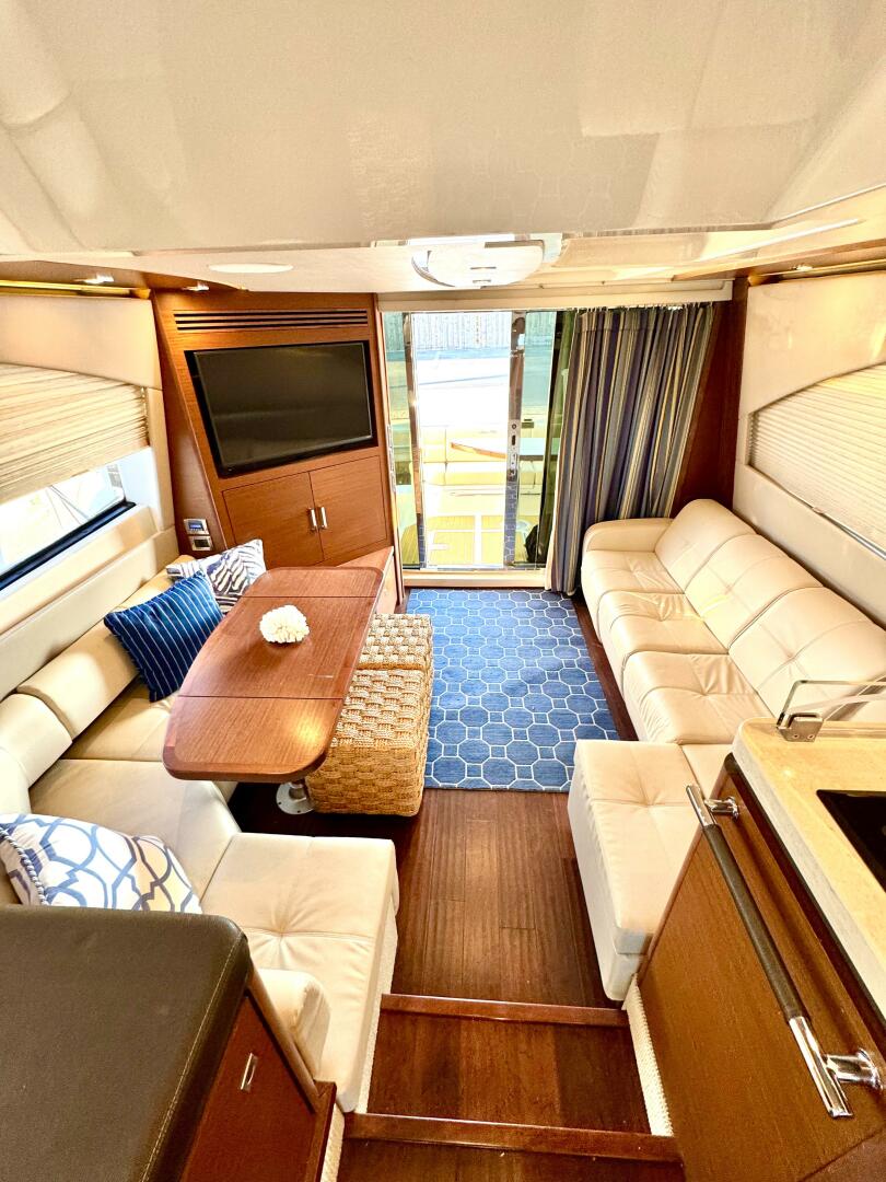 Slide: The Image of Sea Ray 510 Fly 2016 - 5184466
