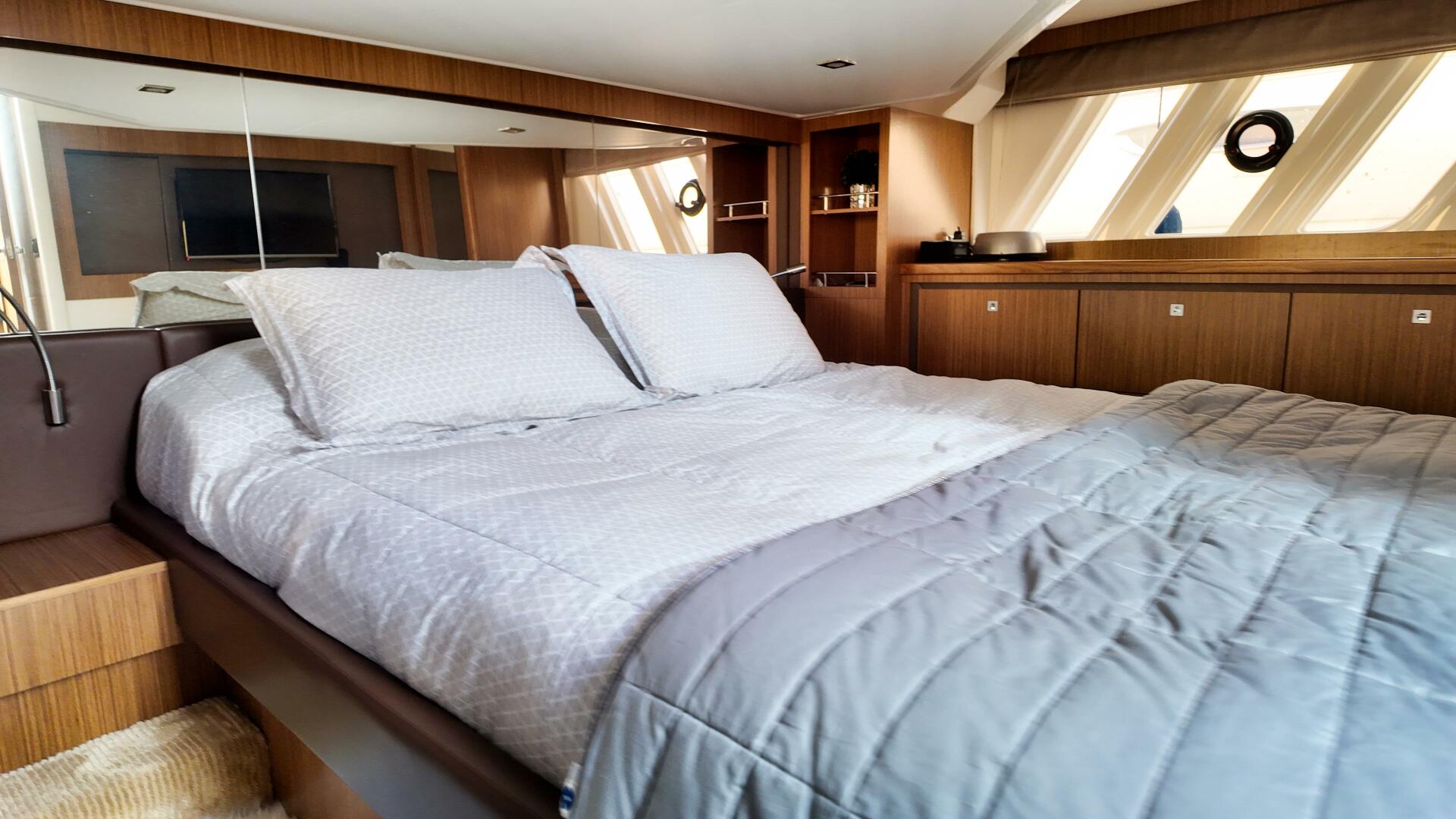 Slide: The Image of Sea Ray 510 Fly 2018 - 5069212