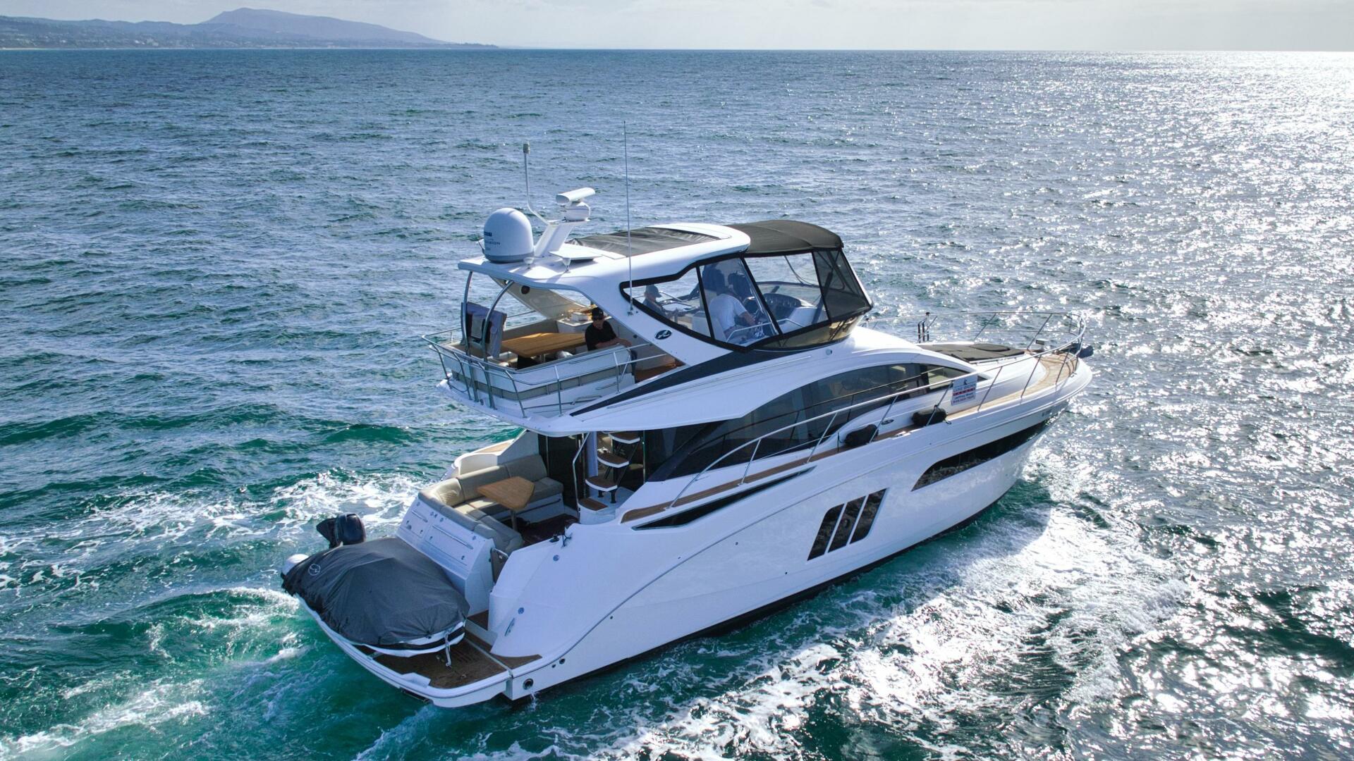Slide: The Image of Sea Ray 510 Fly 2018 - 5069180