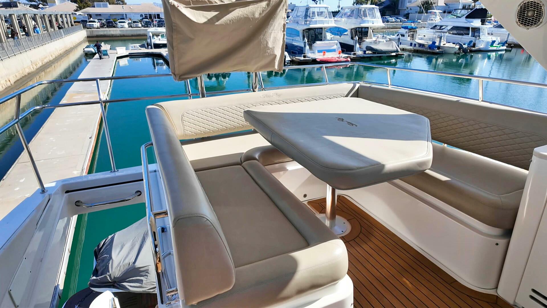 Slide: The Image of Sea Ray 510 Fly 2018 - 5069168
