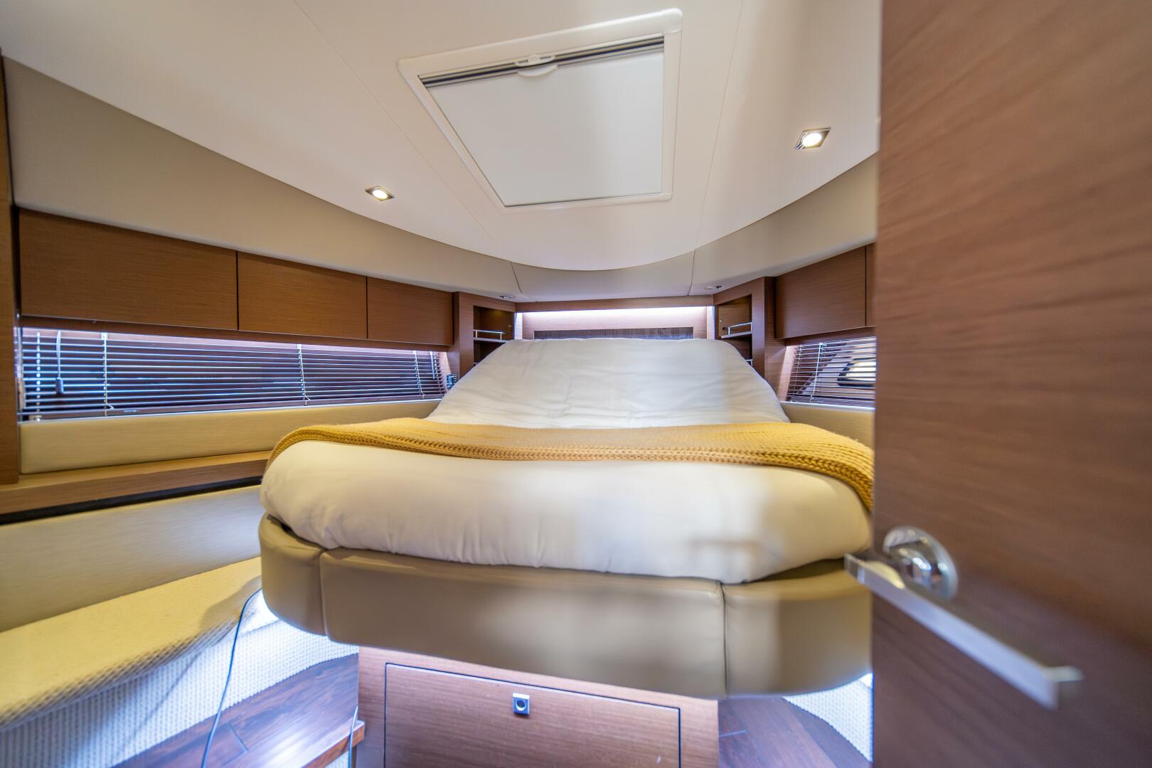 Slide: The Image of Sea Ray 510 Sundancer 2014 - 4413328