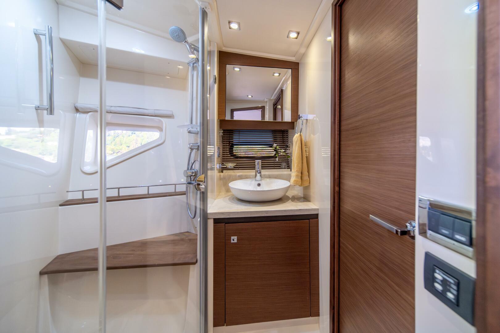 Slide: The Image of Sea Ray 510 Sundancer 2014 - 4413330