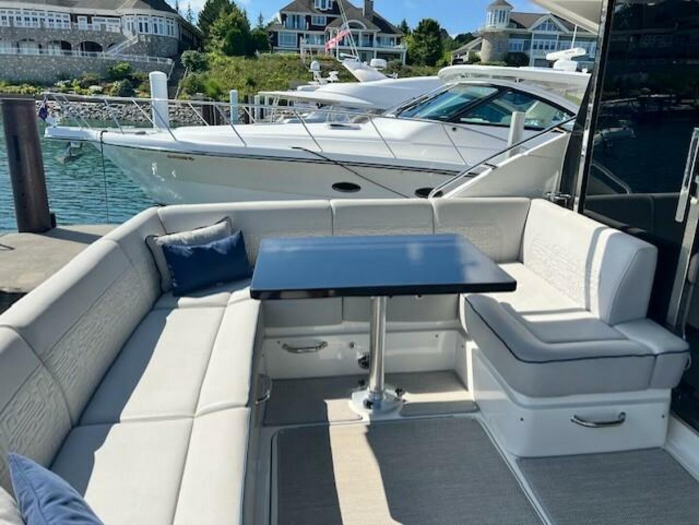 Slide: The Image of Sea Ray 510 Sundancer 2018 - 4632501