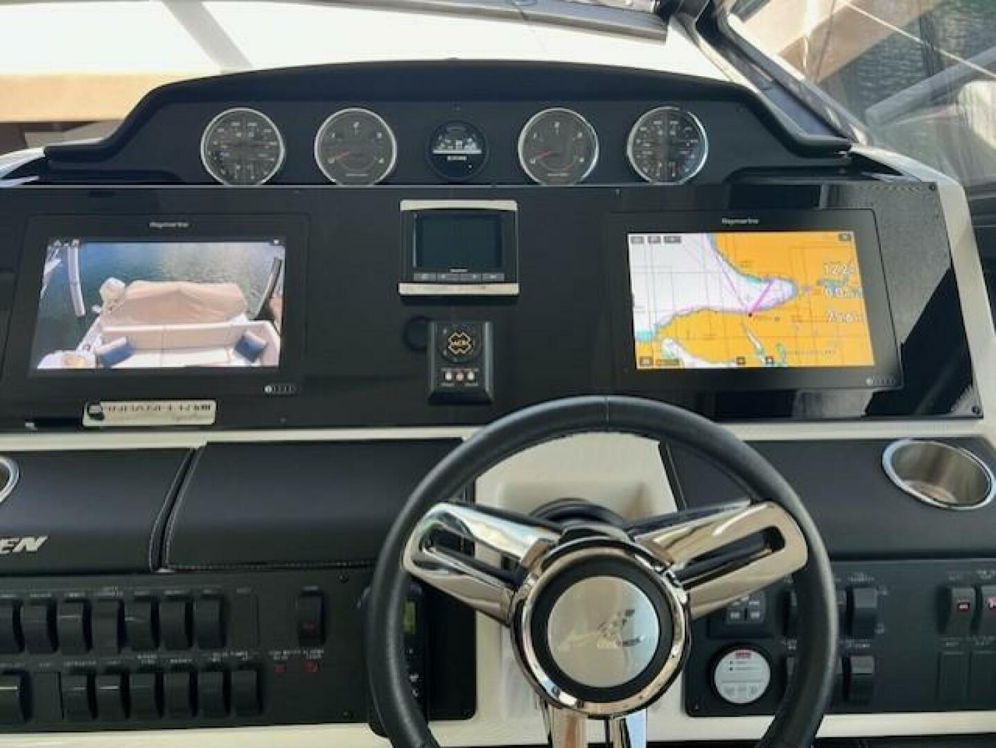 Slide: The Image of Sea Ray 510 Sundancer 2018 - 4632509