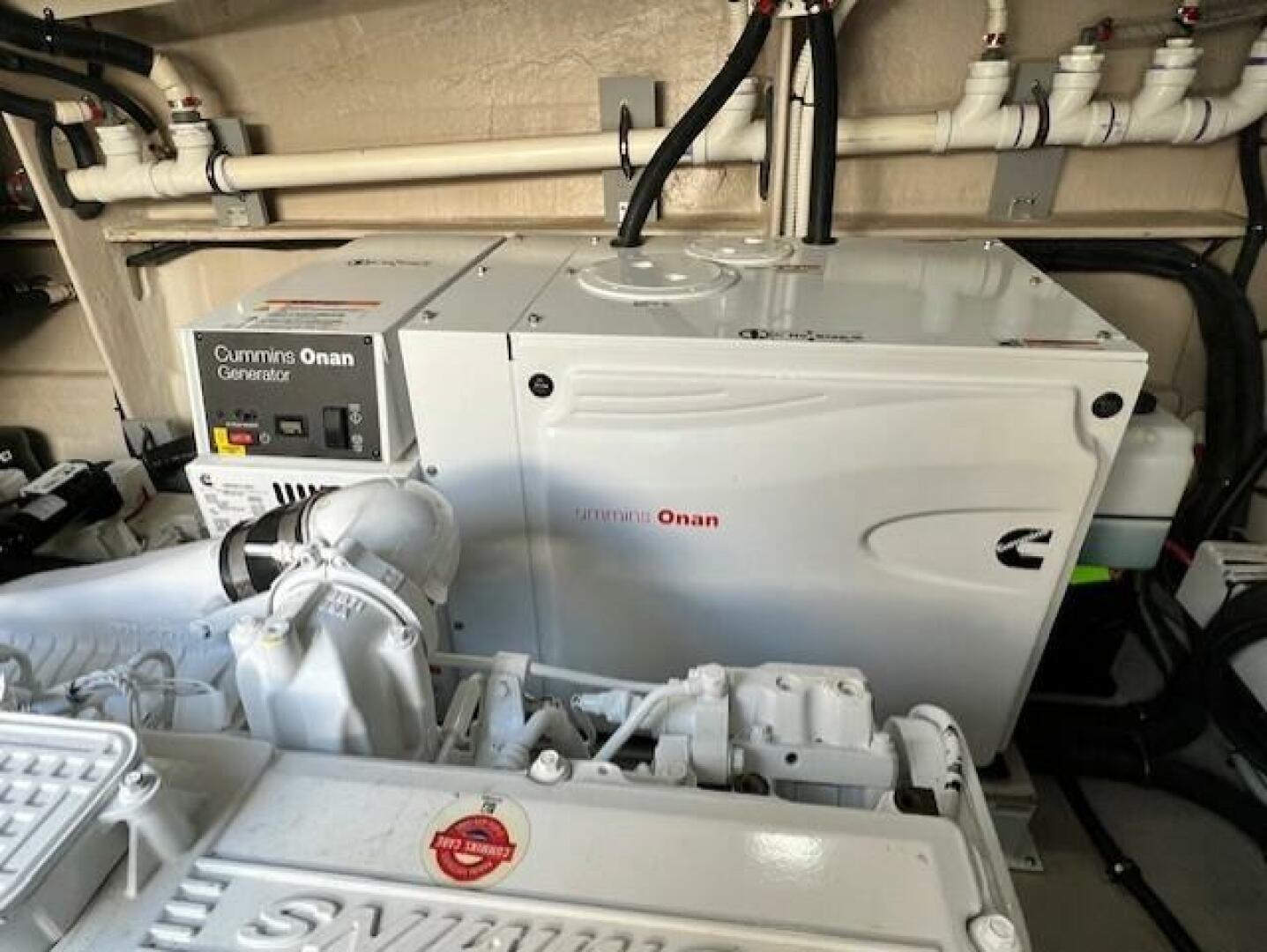 Slide: The Image of Sea Ray 510 Sundancer 2018 - 4632562