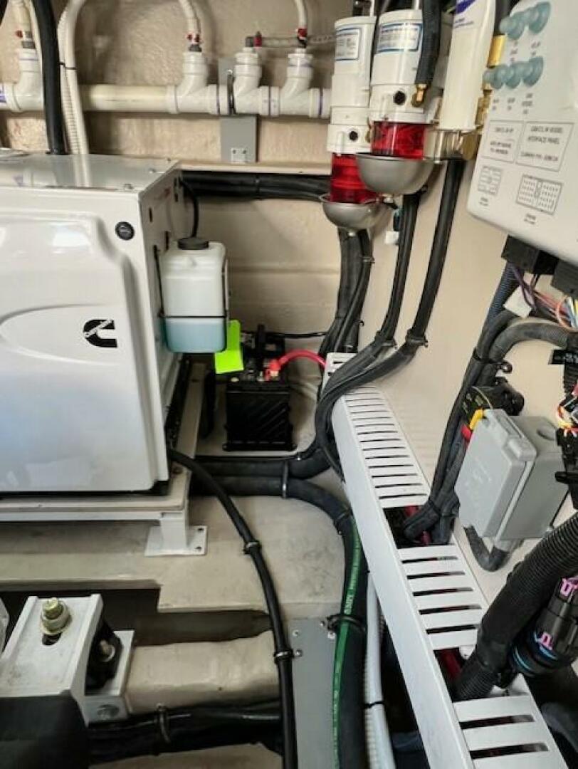 Slide: The Image of Sea Ray 510 Sundancer 2018 - 4632564