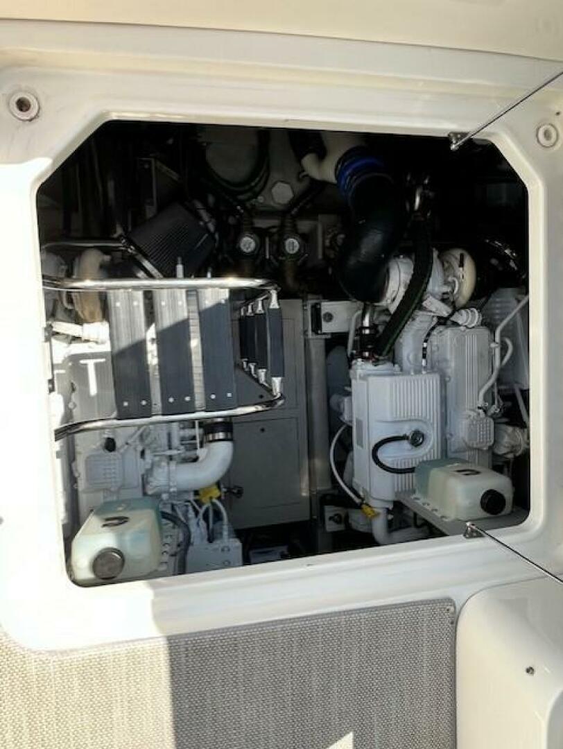 Slide: The Image of Sea Ray 510 Sundancer 2018 - 4632570