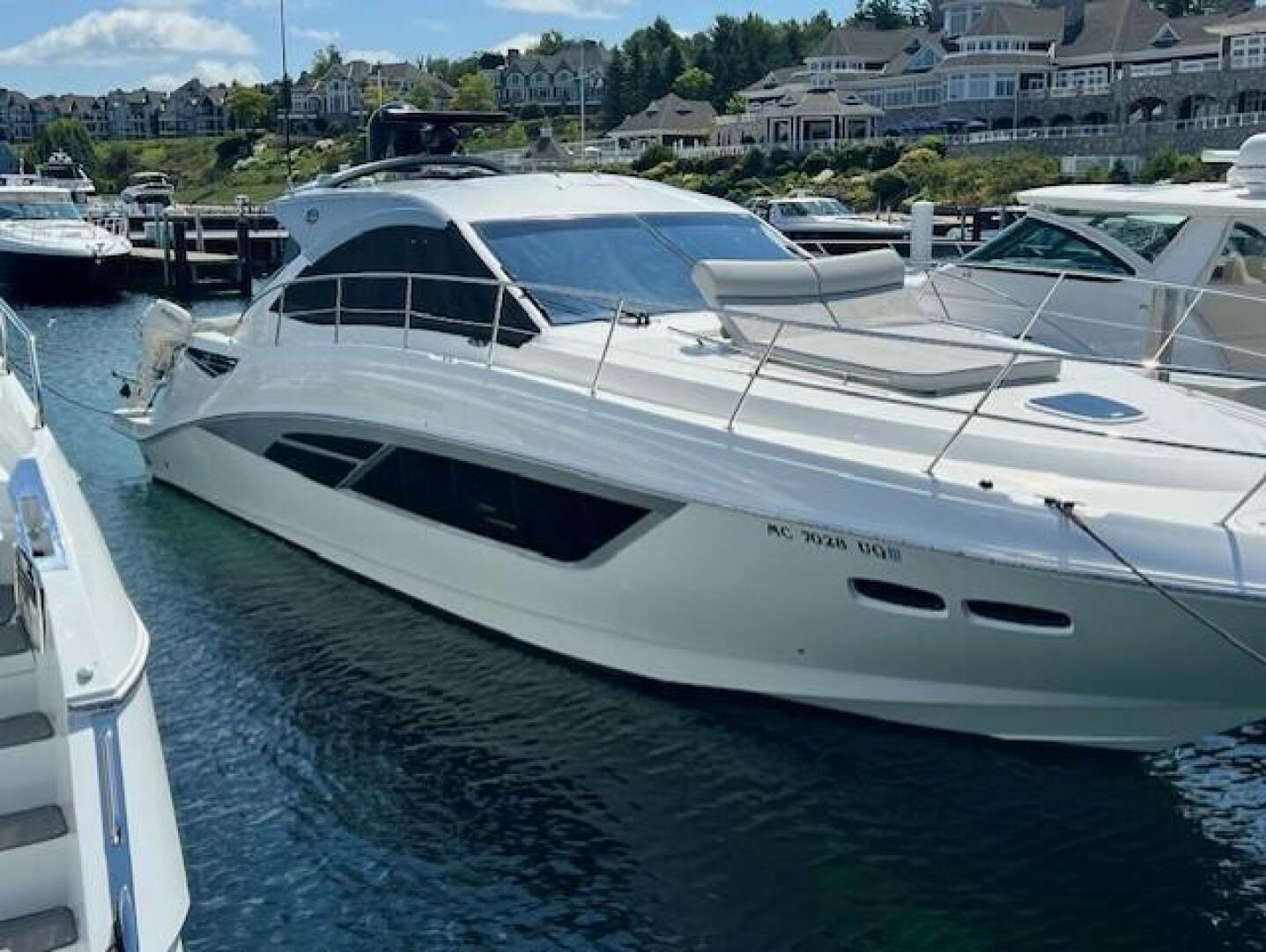 Slide: The Image of Sea Ray 510 Sundancer 2018 - 4632579
