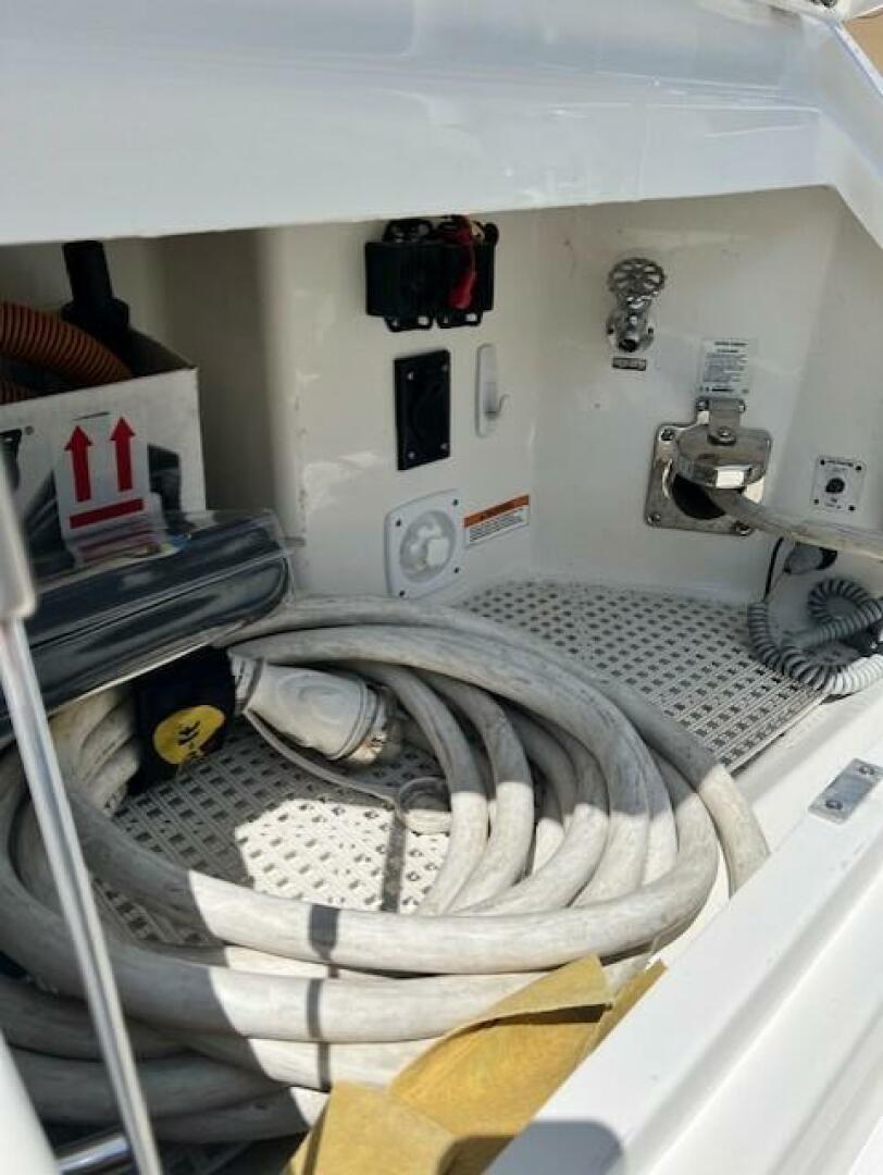 Slide: The Image of Sea Ray 510 Sundancer 2018 - 4632582