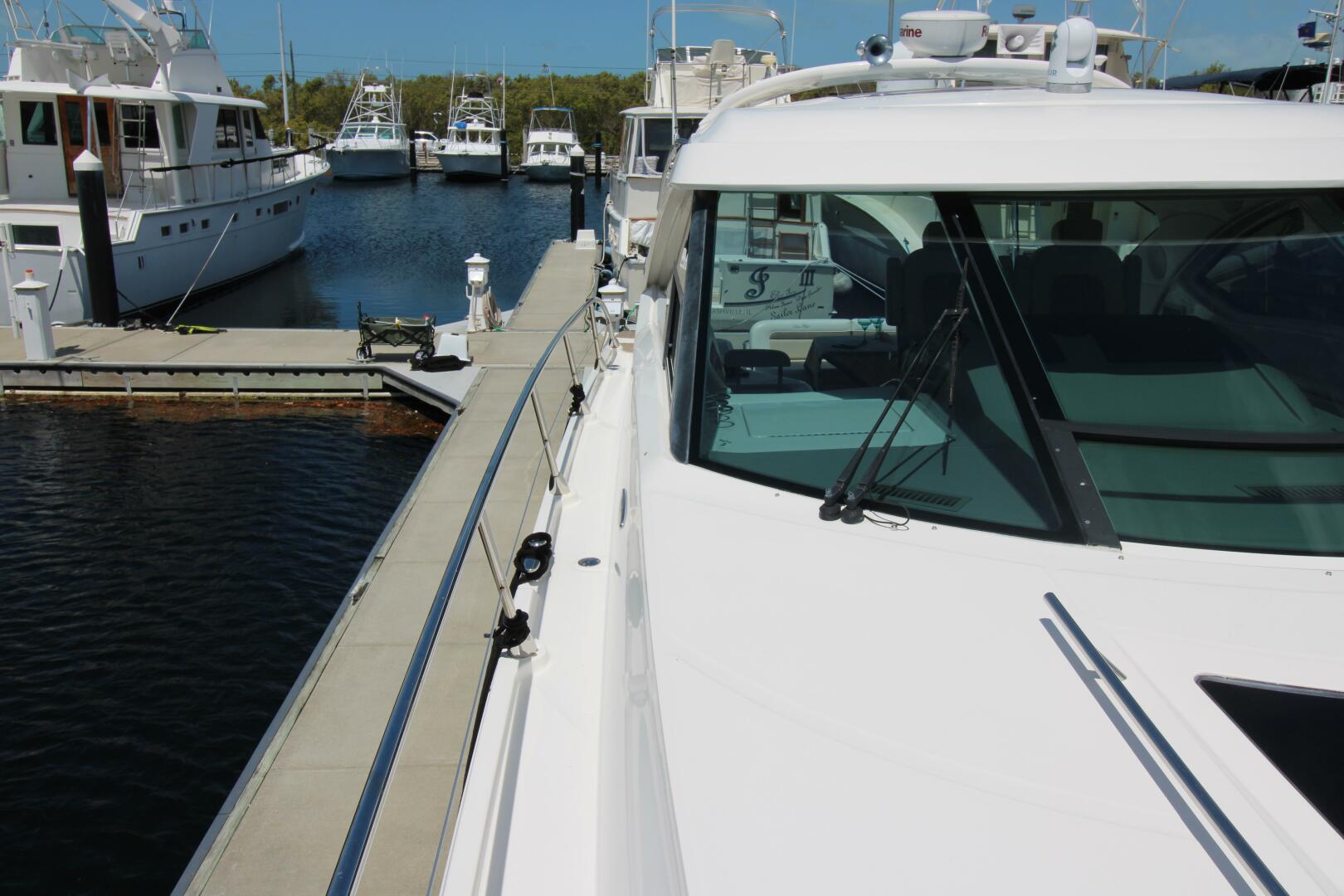 Slide: The Image of Sea Ray 540 Sundancer 2012 - 5360416