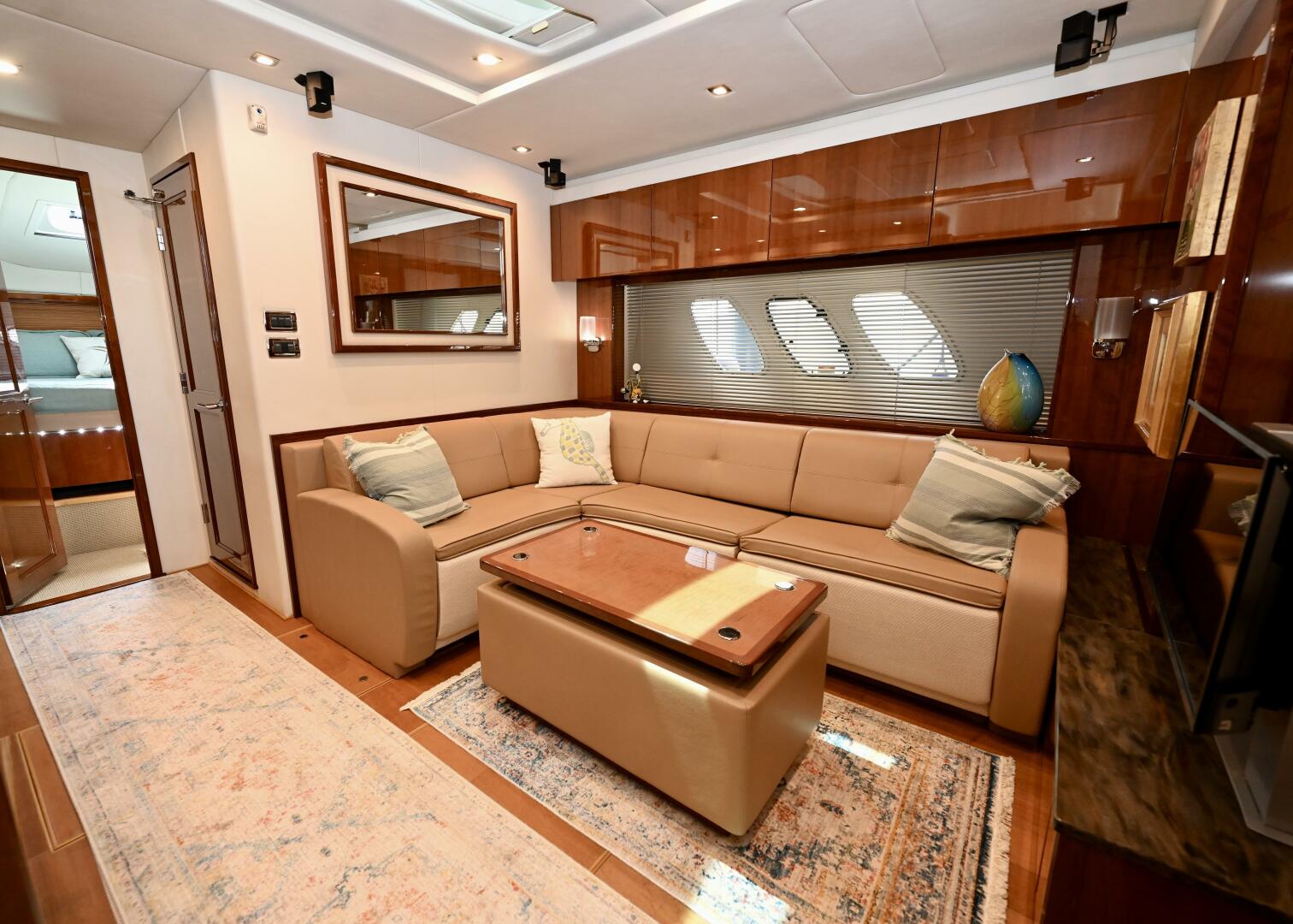 Slide: The Image of Sea Ray 540 Sundancer 2012 - 5360587