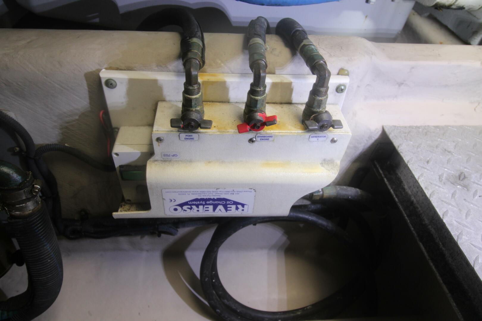 Slide: The Image of Sea Ray 540 Sundancer 2012 - 5360620