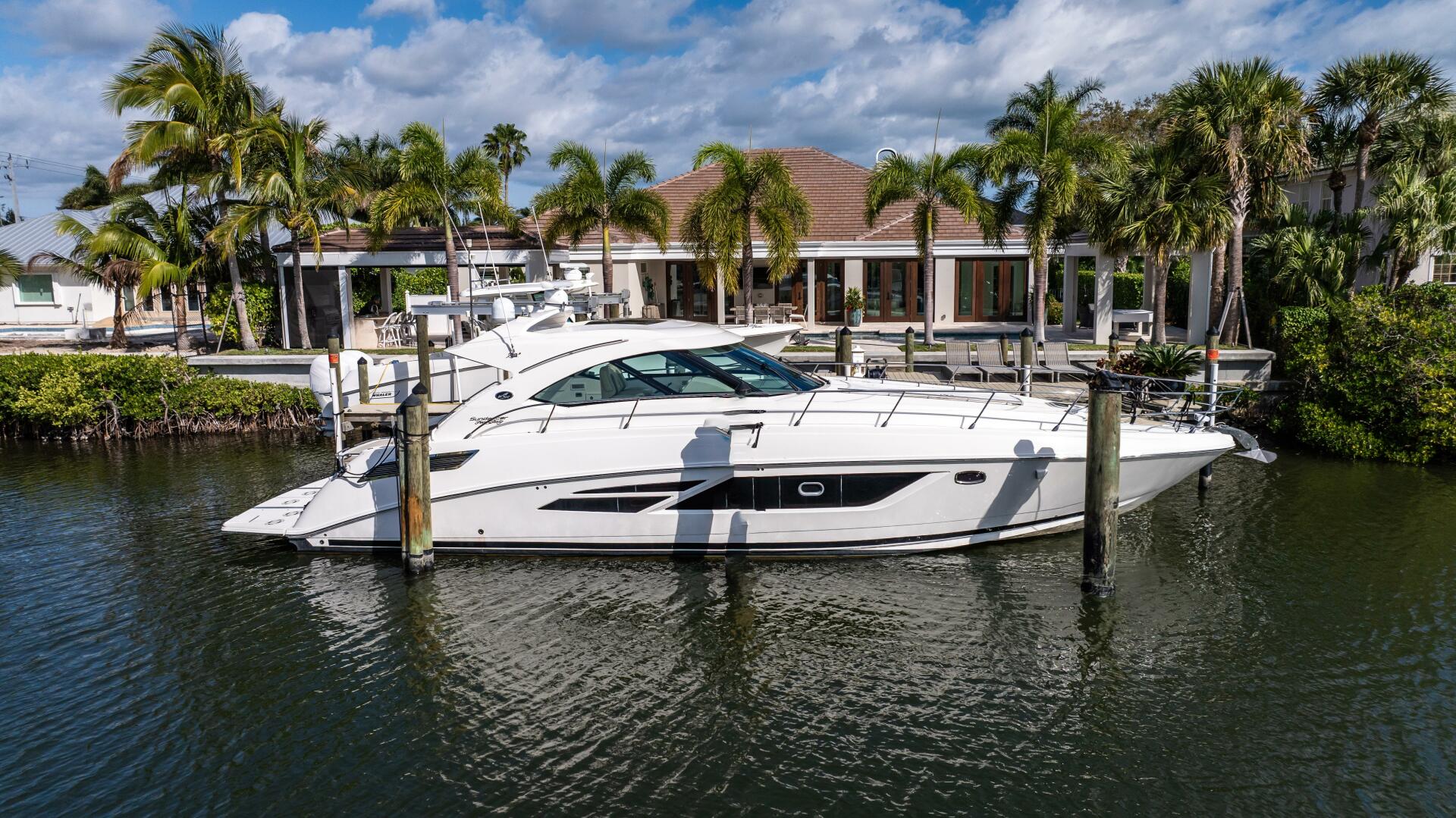 Slide: The Image of Sea Ray 540 Sundancer 2013 - 5072265