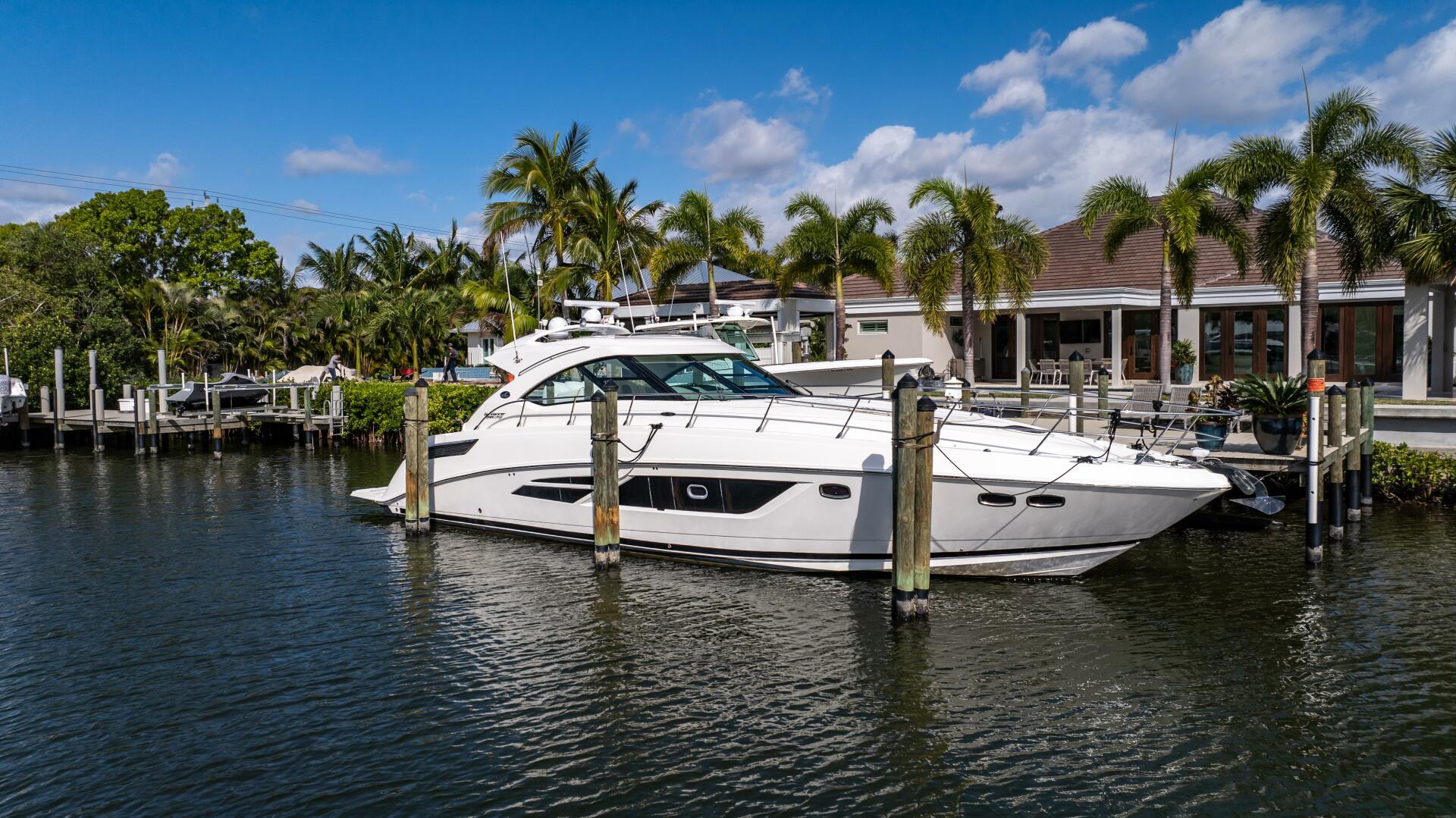 Slide: The Image of Sea Ray 540 Sundancer 2013 - 5072266