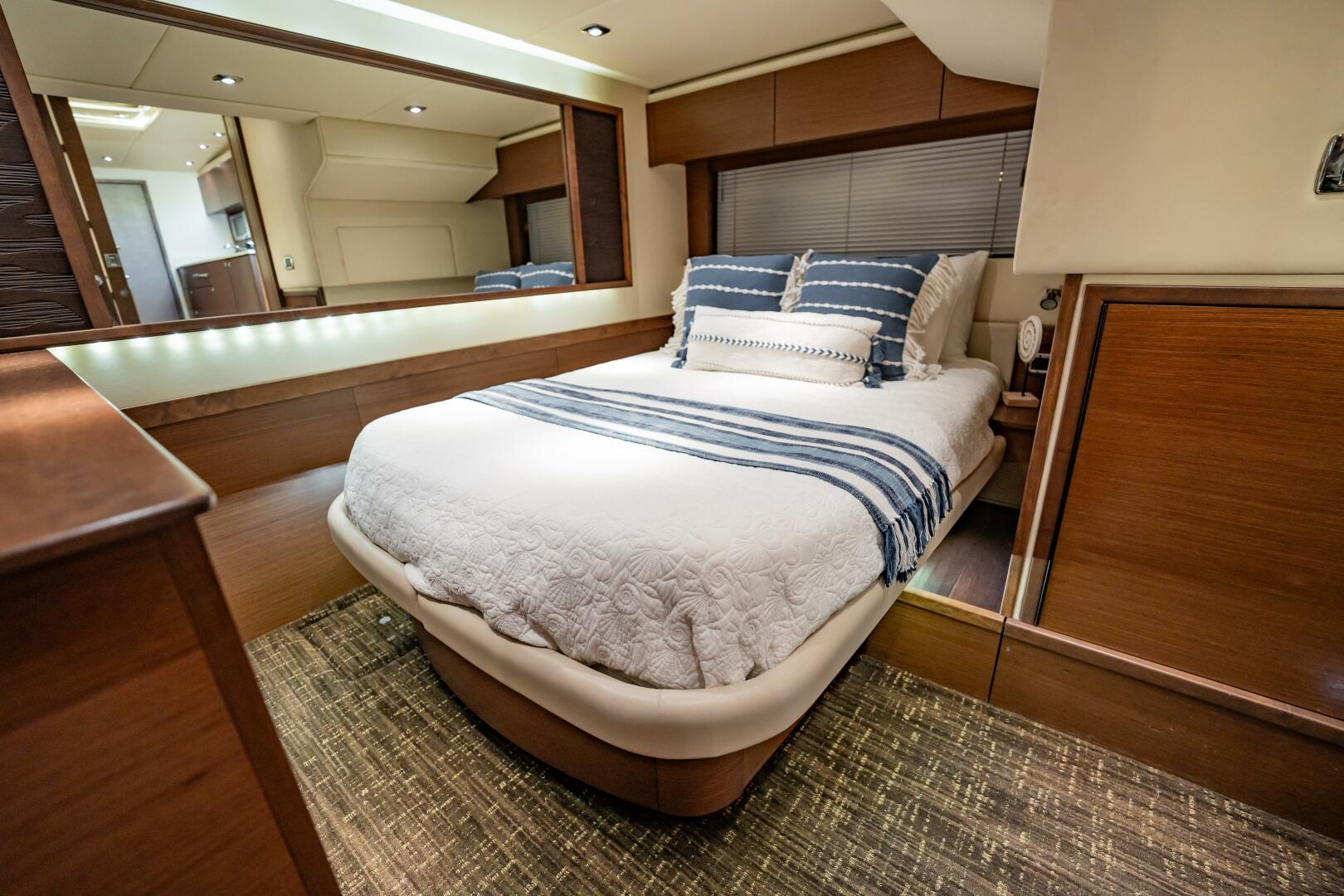 Slide: The Image of Sea Ray 540 Sundancer 2013 - 5072290