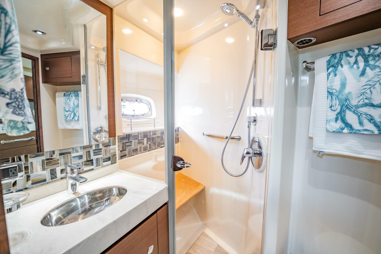 Slide: The Image of Sea Ray 540 Sundancer 2013 - 5072307