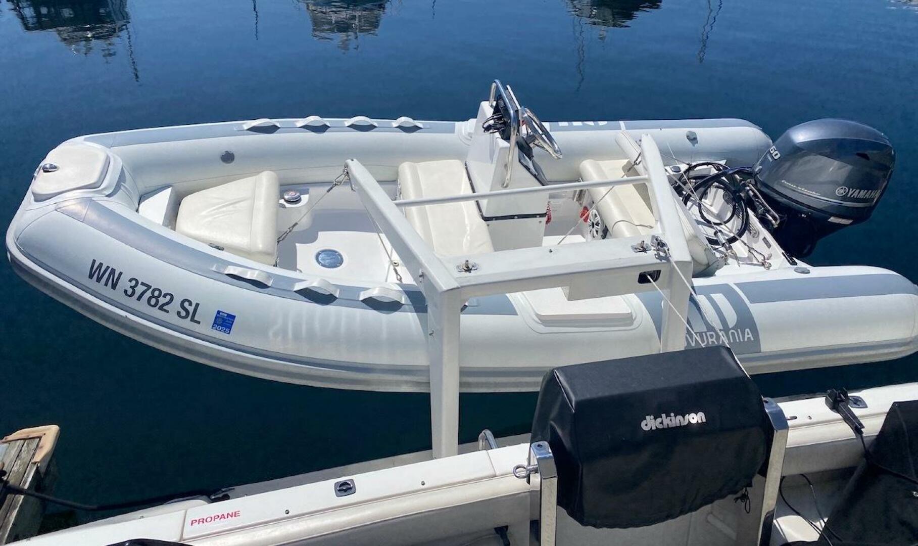 Slide: The Image of Sea Ray 550 Sedan Bridge 1993 - 5507111