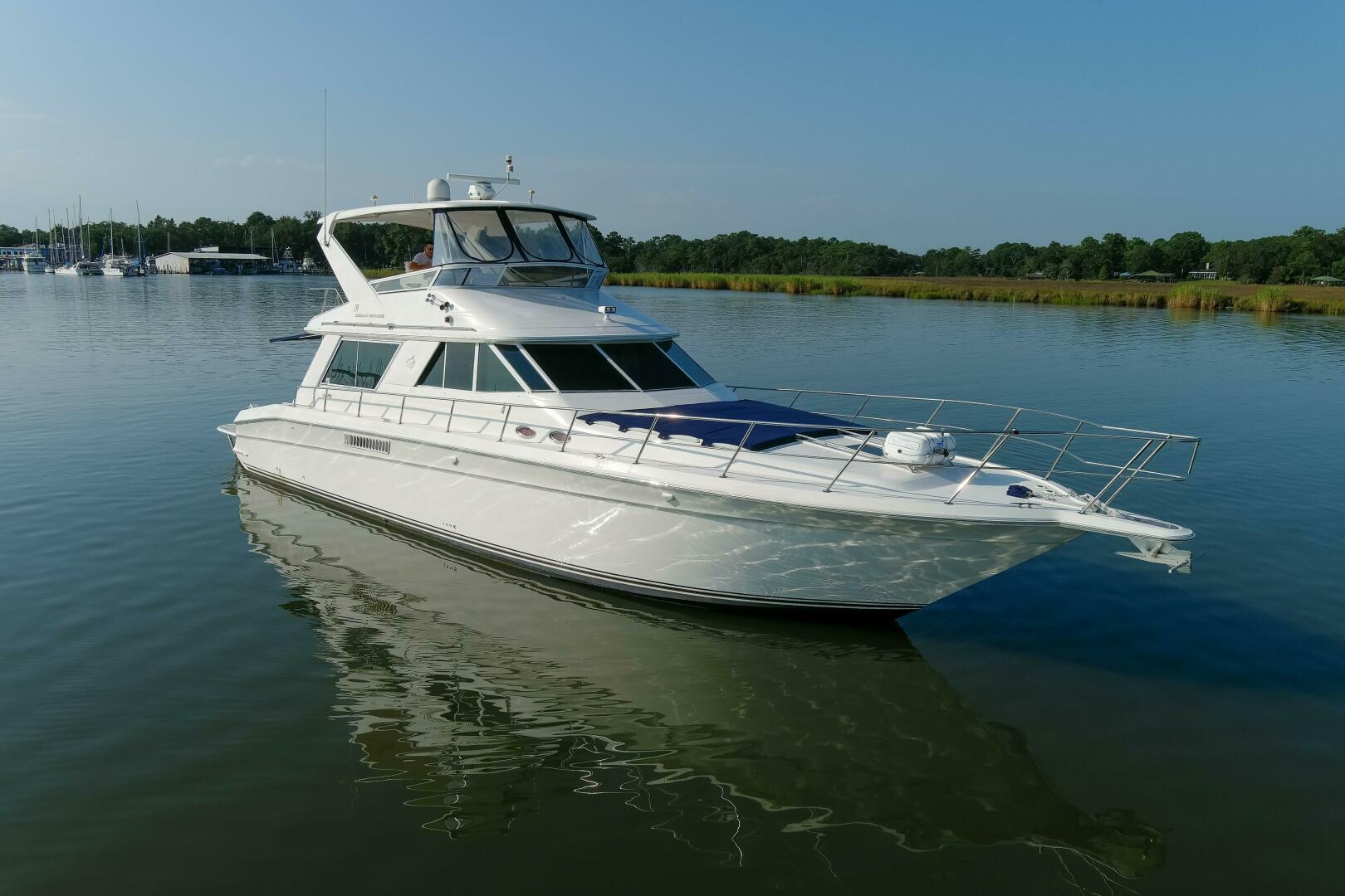 Slide: The Image of 1997 55 Sea Ray 550 Sedan No Name Starboard Side (2) - 3905936
