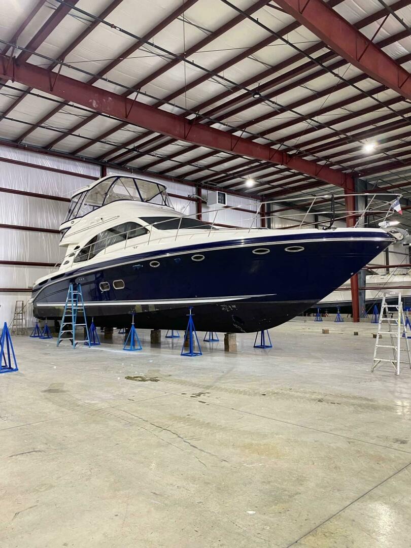 Slide: The Image of Sea Ray 550 Sedan Bridge 2005 - 5359833