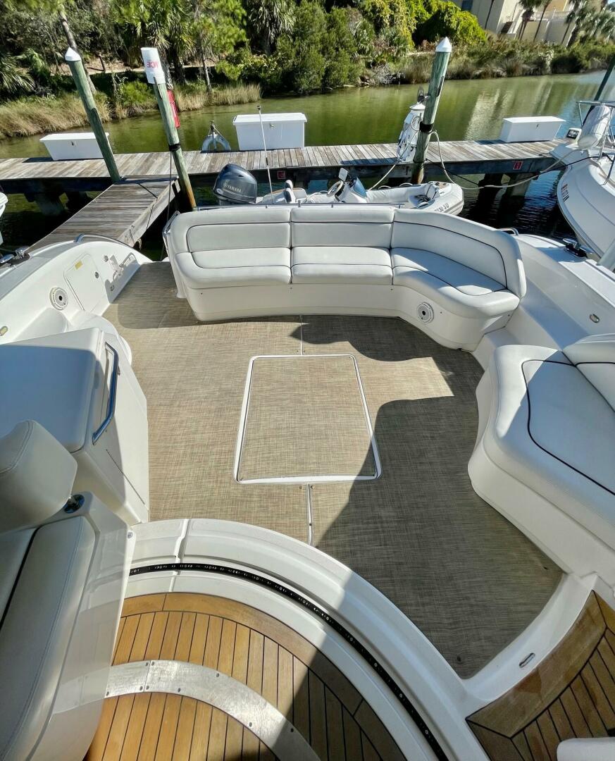 Slide: The Image of 2008 Sea Ray 55 Sundancer POSITIVE VIBES Transom Seating - 4003400