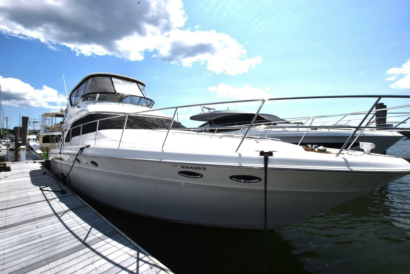 Slide: The Image of Sea Ray 560 Sedan Bridge 2003 - 5028982